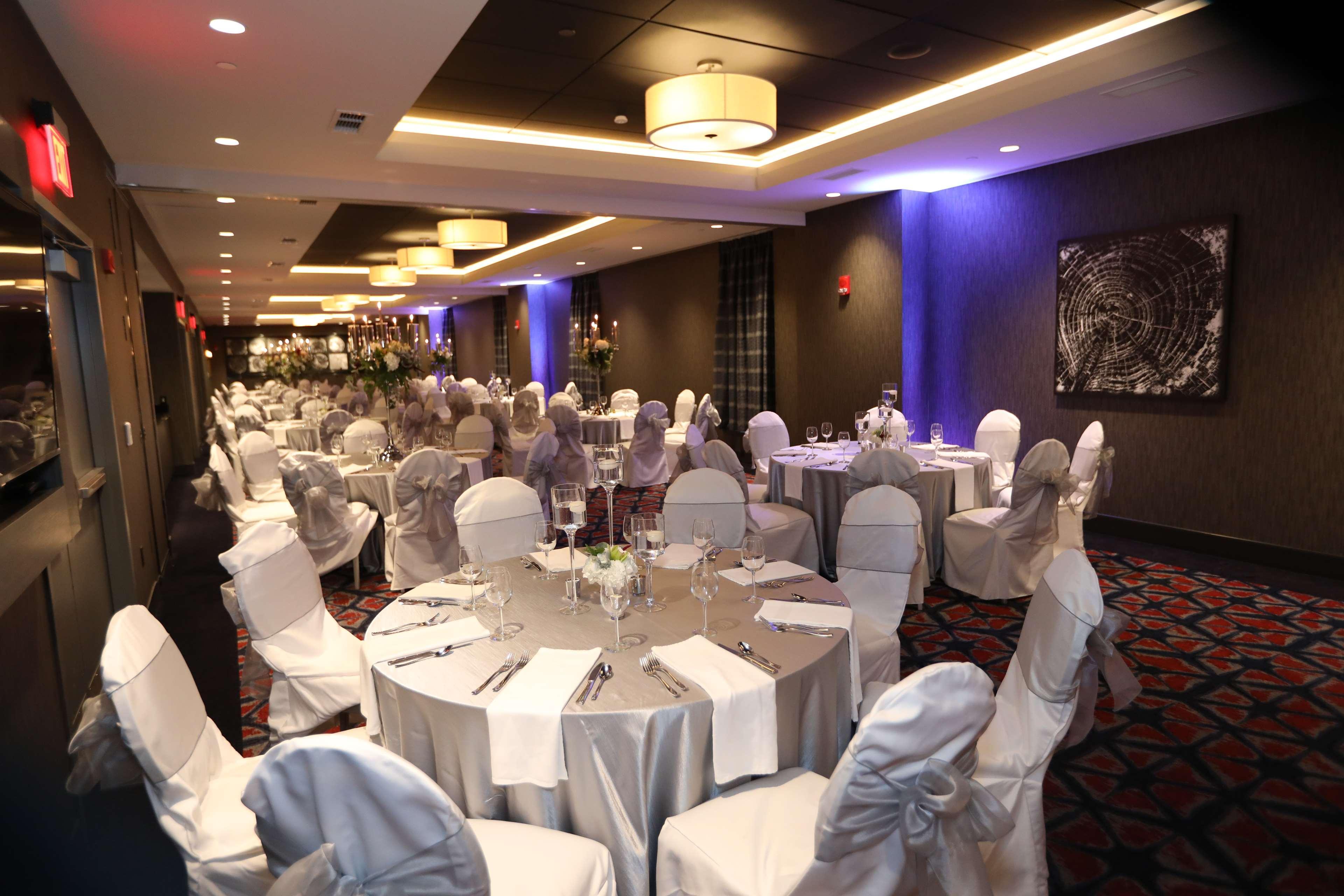 Hilton Garden Inn Pittsburgh Downtown Екстер'єр фото